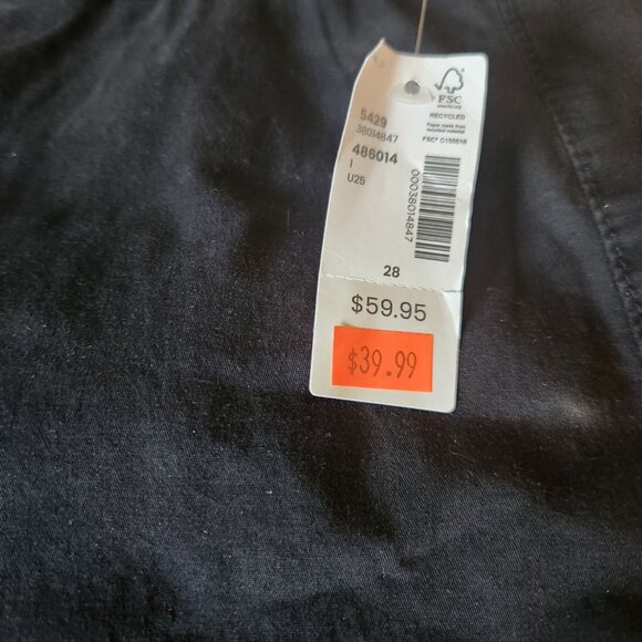 Penningtons Plus Size Curvy-Fit Shorts – Black Cotton, 6″ Inseam, NWT - Picture 2 of 5